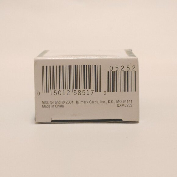 HALLMARK KEEPSAKE ORNAMENT Antique Tractors Series 2001 5th in a Series - Picture 7 of 11